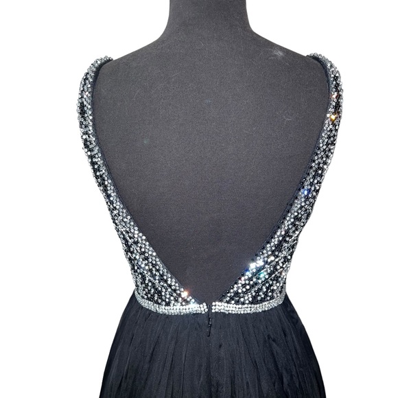 Size 6 Custom Jovani Pageant/Formal Gown Purchased at Regalia in Orlando - Picture 5 of 5